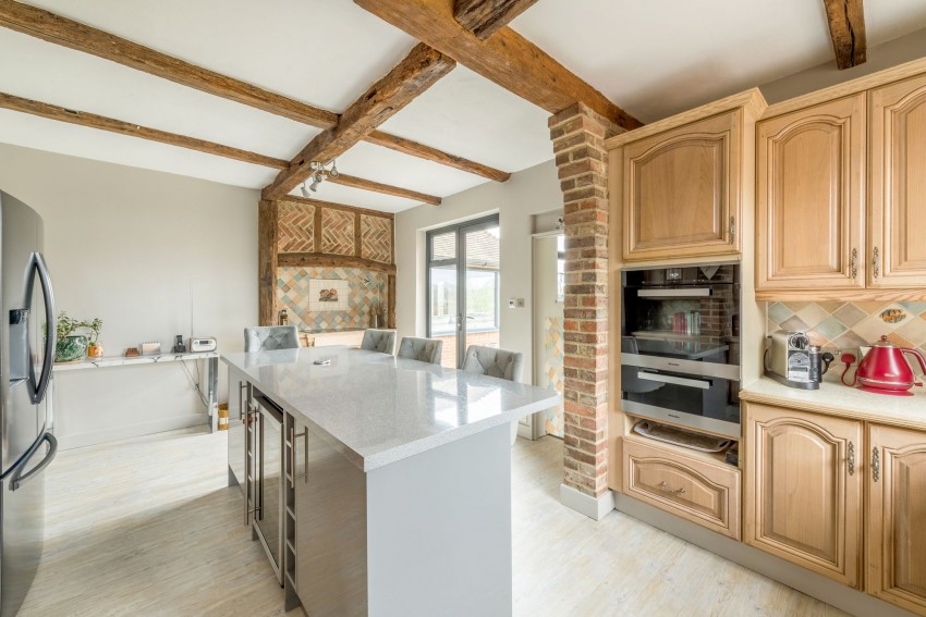 Images for Smallhythe Road, Tenterden, TN30 EAID:4216876937 BID:70d66595-8873-4a77-aef9-15962f379483