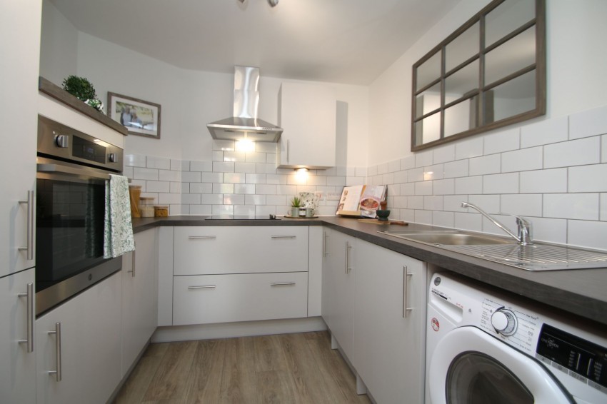 Images for Smallhythe Road, Caxton Lodge, TN30 EAID:4216876937 BID:70d66595-8873-4a77-aef9-15962f379483