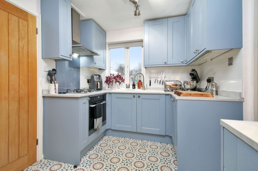 Images for Shrubcote, Tenterden, TN30 EAID:4216876937 BID:70d66595-8873-4a77-aef9-15962f379483