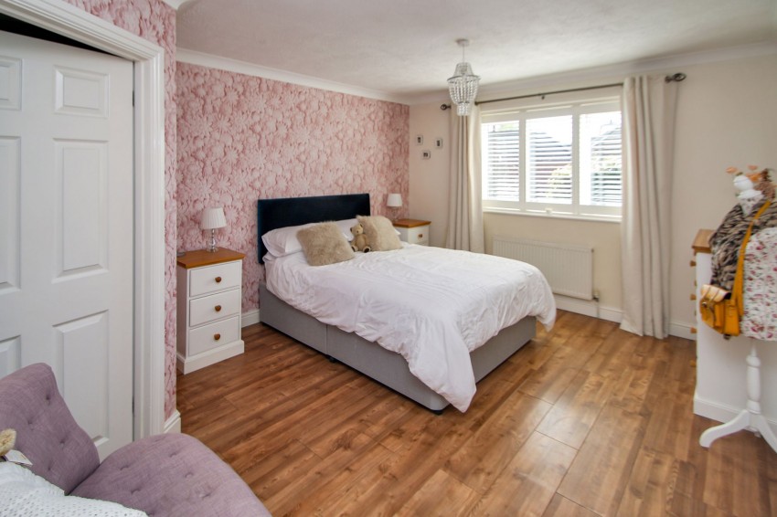 Images for Little Robhurst, High Halden, TN26 EAID:4216876937 BID:70d66595-8873-4a77-aef9-15962f379483