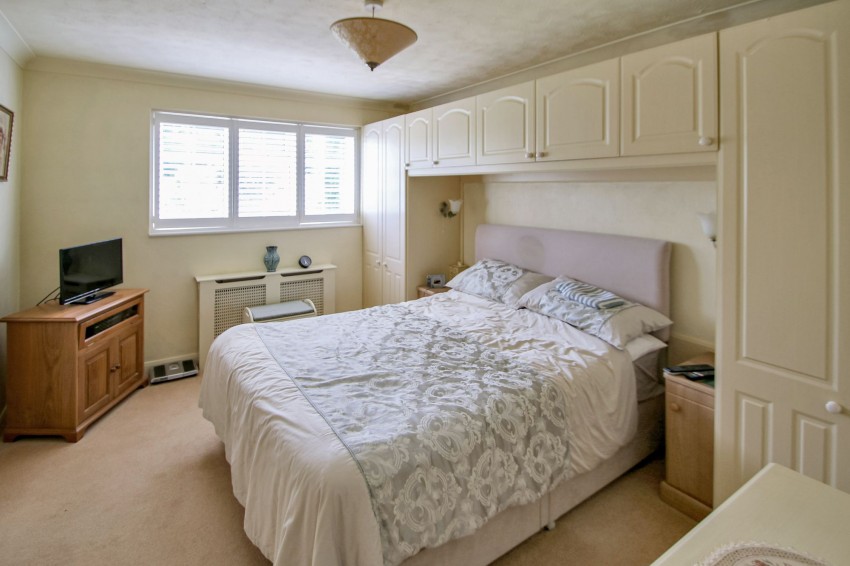 Images for Six Fields Path, Tenterden, TN30 EAID:4216876937 BID:70d66595-8873-4a77-aef9-15962f379483