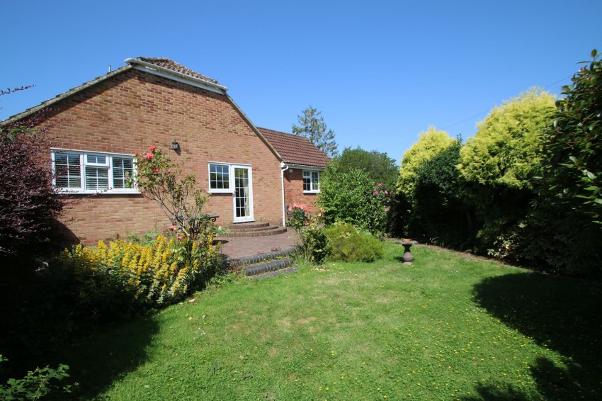 Images for Six Fields Path, Tenterden, TN30 EAID:4216876937 BID:70d66595-8873-4a77-aef9-15962f379483