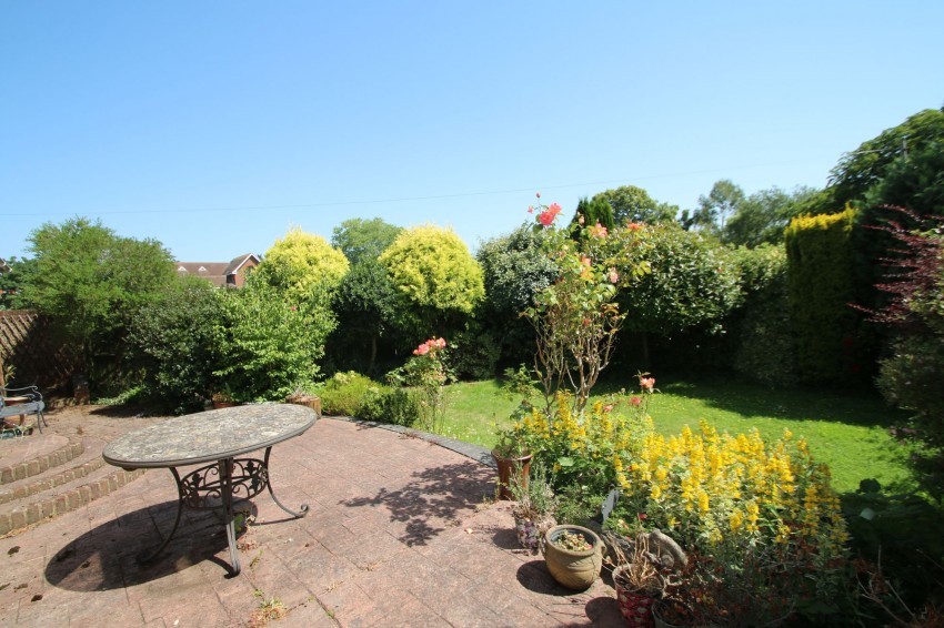 Images for Six Fields Path, Tenterden, TN30 EAID:4216876937 BID:70d66595-8873-4a77-aef9-15962f379483