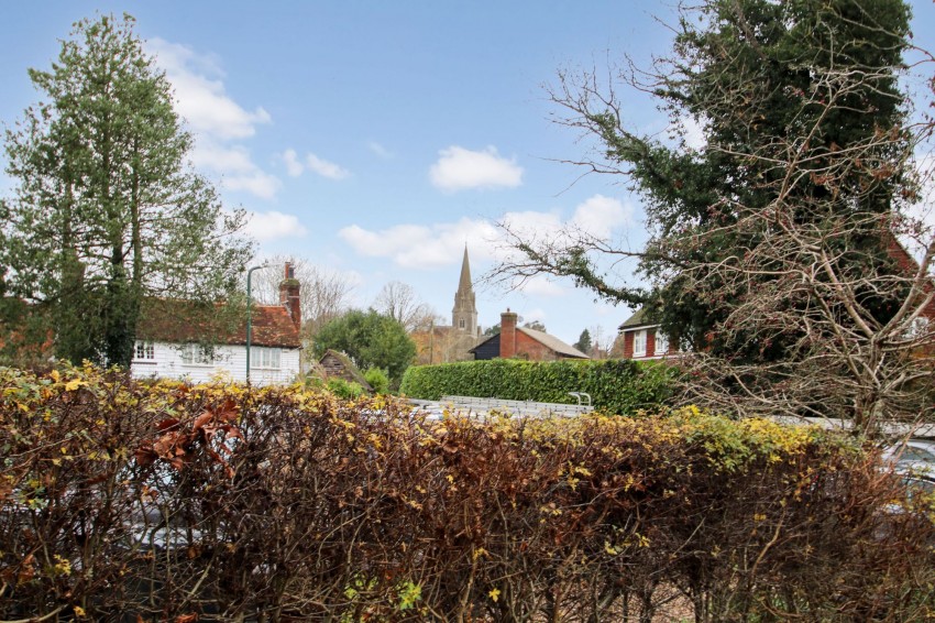 Images for Grange Road, St. Michaels, TN30 EAID:4216876937 BID:70d66595-8873-4a77-aef9-15962f379483