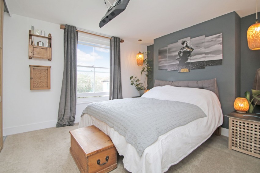 Images for Grange Road, St. Michaels, TN30 EAID:4216876937 BID:70d66595-8873-4a77-aef9-15962f379483