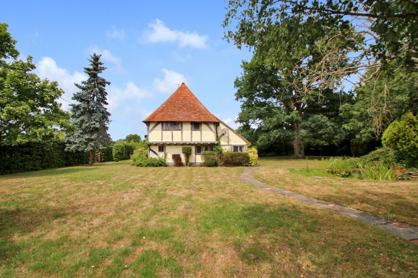 Images for Bethersden Road, Smarden, TN27 EAID:4216876937 BID:70d66595-8873-4a77-aef9-15962f379483