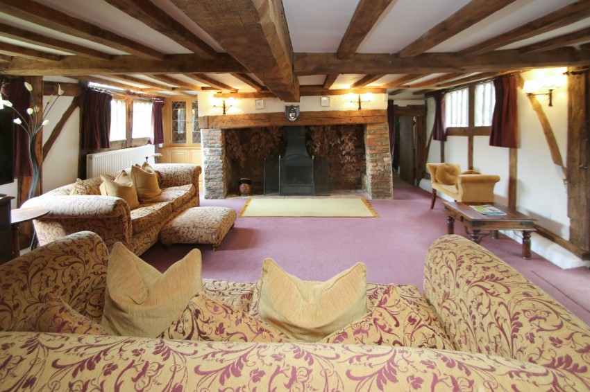 Images for Bethersden Road, Smarden, TN27 EAID:4216876937 BID:70d66595-8873-4a77-aef9-15962f379483
