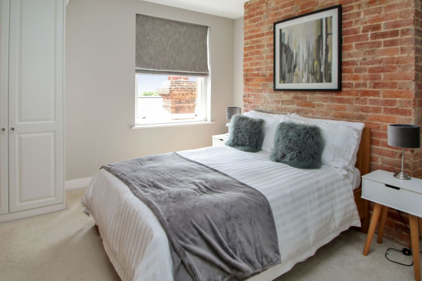 Images for High Street, Tenterden, TN30 EAID:4216876937 BID:70d66595-8873-4a77-aef9-15962f379483