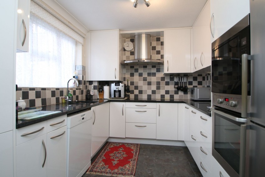Images for St. Benets Court, Tenterden, TN30 EAID:4216876937 BID:70d66595-8873-4a77-aef9-15962f379483