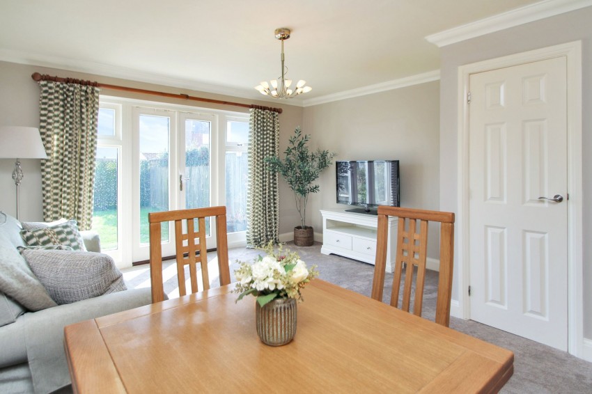 Images for Grigg Lane, Headcorn, TN27 EAID:4216876937 BID:70d66595-8873-4a77-aef9-15962f379483