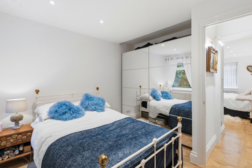 Images for Military Road, Rye, TN31 EAID:4216876937 BID:0ad47bdb-e4d4-4b5e-b876-eed8ba4c2973