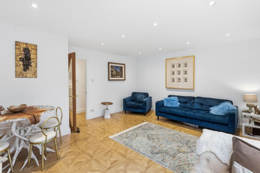 Images for Military Road, Rye, TN31 EAID:4216876937 BID:0ad47bdb-e4d4-4b5e-b876-eed8ba4c2973