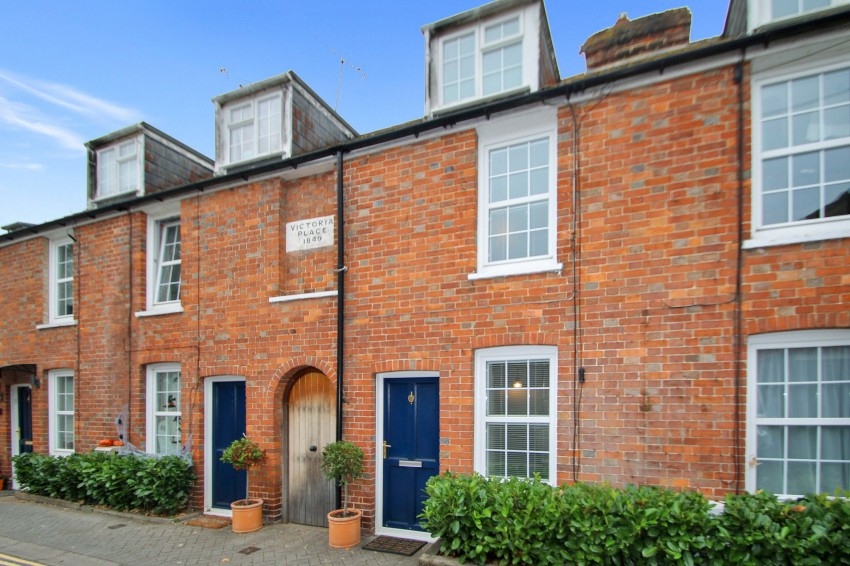 Images for Bridewell Lane, Tenterden, TN30 EAID:4216876937 BID:70d66595-8873-4a77-aef9-15962f379483