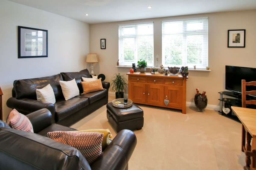 Images for Hilltop Drive, Highfields Hilltop Drive, TN31 EAID:4216876937 BID:0ad47bdb-e4d4-4b5e-b876-eed8ba4c2973