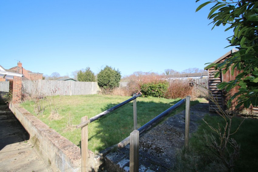 Images for Main Street, Peasmarsh, TN31 EAID:4216876937 BID:0ad47bdb-e4d4-4b5e-b876-eed8ba4c2973