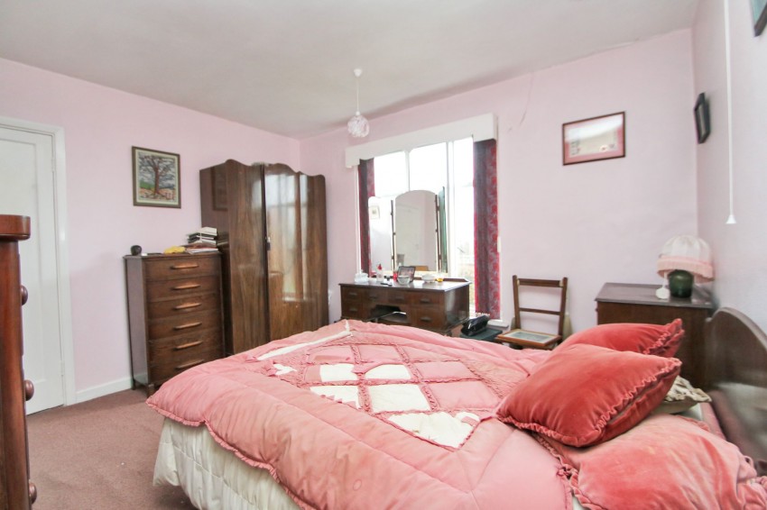 Images for Main Street, Peasmarsh, TN31 EAID:4216876937 BID:0ad47bdb-e4d4-4b5e-b876-eed8ba4c2973