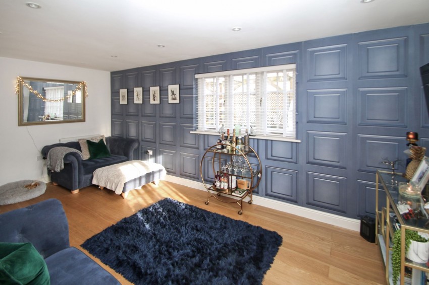 Images for Ashford Road, Tenterden, TN30 EAID:4216876937 BID:70d66595-8873-4a77-aef9-15962f379483