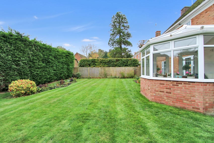 Images for Westwell Court, Tenterden, TN30 EAID:4216876937 BID:70d66595-8873-4a77-aef9-15962f379483