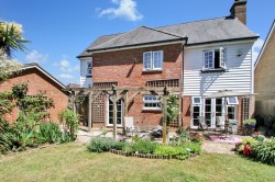 Images for Woodgates Close, High Halden, TN26