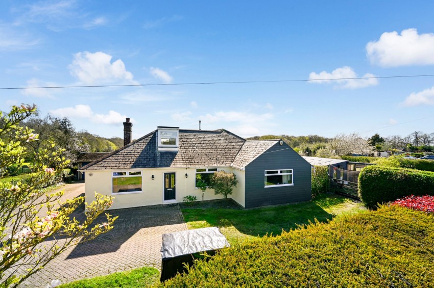 Images for Ashford Road, Bethersden, TN26 EAID:4216876937 BID:70d66595-8873-4a77-aef9-15962f379483