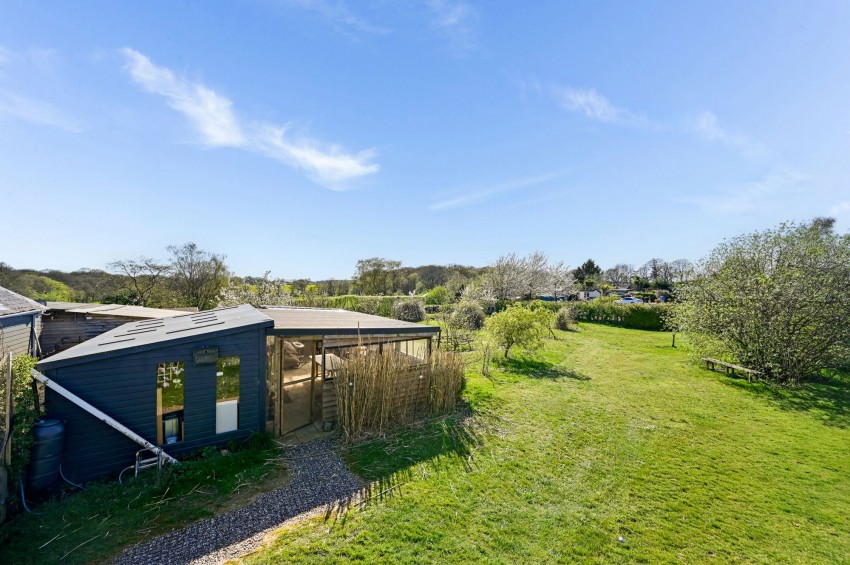 Images for Ashford Road, Bethersden, TN26 EAID:4216876937 BID:70d66595-8873-4a77-aef9-15962f379483