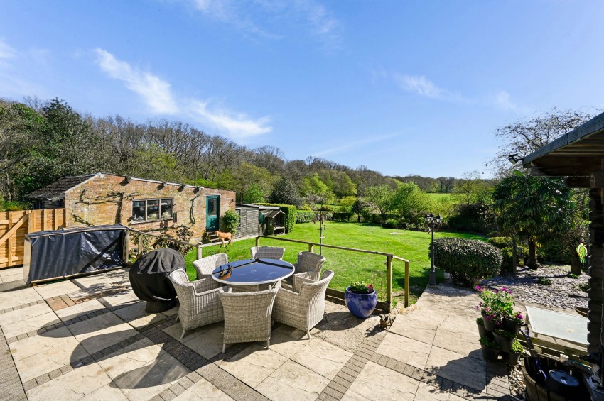 Images for Ashford Road, Bethersden, TN26 EAID:4216876937 BID:70d66595-8873-4a77-aef9-15962f379483