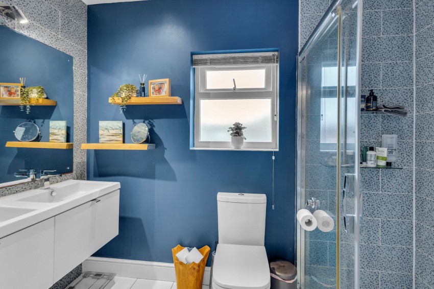 Images for Appledore Road, Tenterden, TN30 EAID:4216876937 BID:70d66595-8873-4a77-aef9-15962f379483