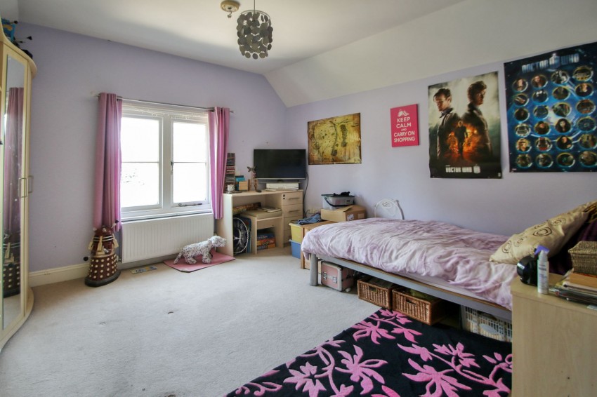 Images for Slip Mill Road, Hawkhurst, TN18 EAID:4216876937 BID:70d66595-8873-4a77-aef9-15962f379483
