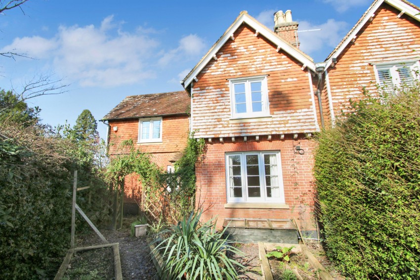 Images for Slip Mill Road, Hawkhurst, TN18 EAID:4216876937 BID:70d66595-8873-4a77-aef9-15962f379483