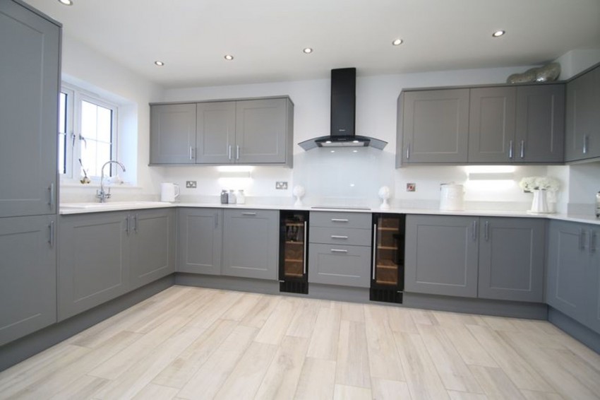 Images for Halden Close, High Halden, TN26 EAID:4216876937 BID:70d66595-8873-4a77-aef9-15962f379483