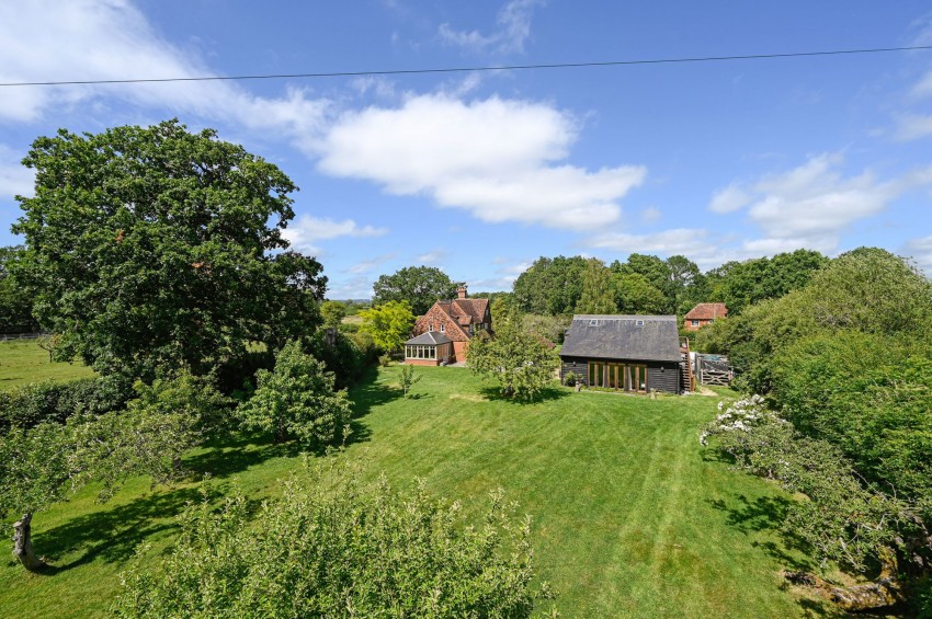 Images for Waterman Quarters, Headcorn, TN27 EAID:4216876937 BID:70d66595-8873-4a77-aef9-15962f379483