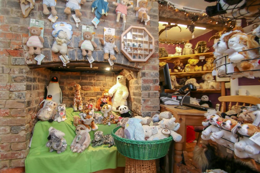 Images for High Street, Rye, TN31 EAID:4216876937 BID:0ad47bdb-e4d4-4b5e-b876-eed8ba4c2973