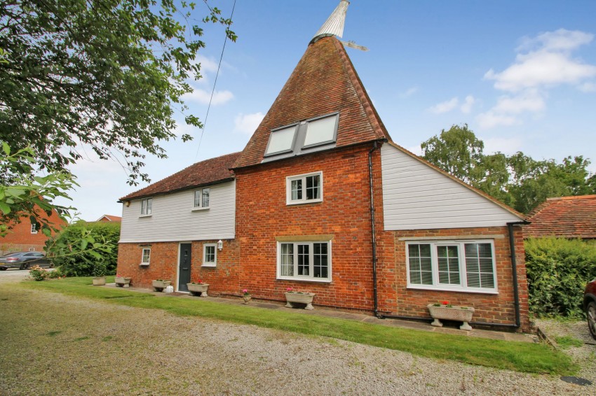 Images for Marden Road, Staplehurst, TN12 EAID:4216876937 BID:70d66595-8873-4a77-aef9-15962f379483