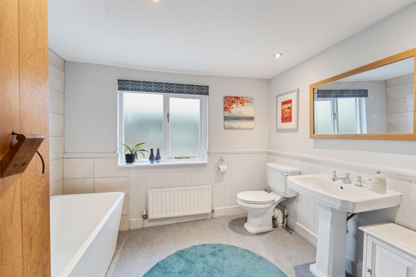 Images for Maytham Road, Rolvenden Layne, TN17 EAID:4216876937 BID:70d66595-8873-4a77-aef9-15962f379483