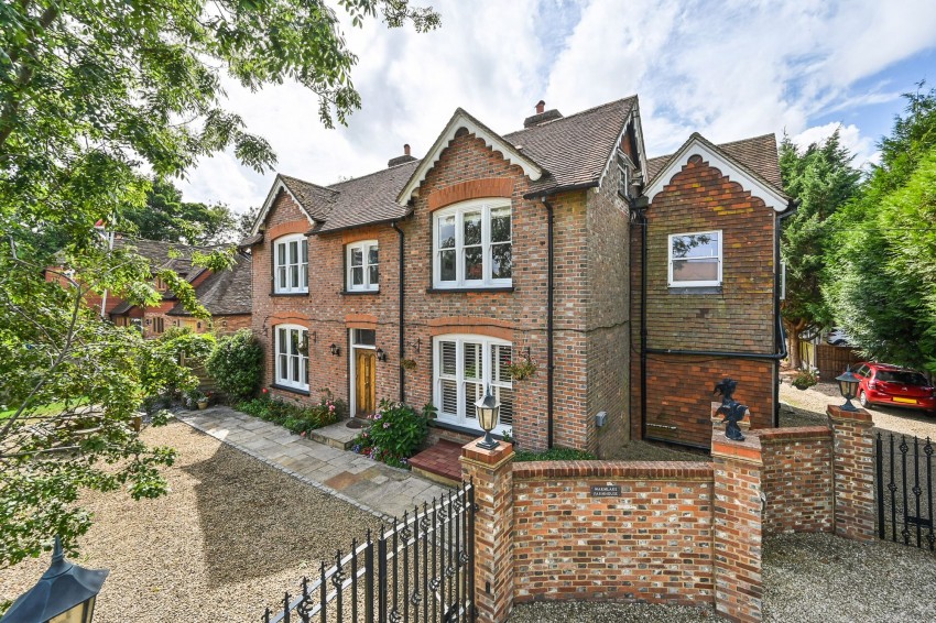 Images for Maidstone Road, Sutton Valence, ME17 EAID:4216876937 BID:70d66595-8873-4a77-aef9-15962f379483