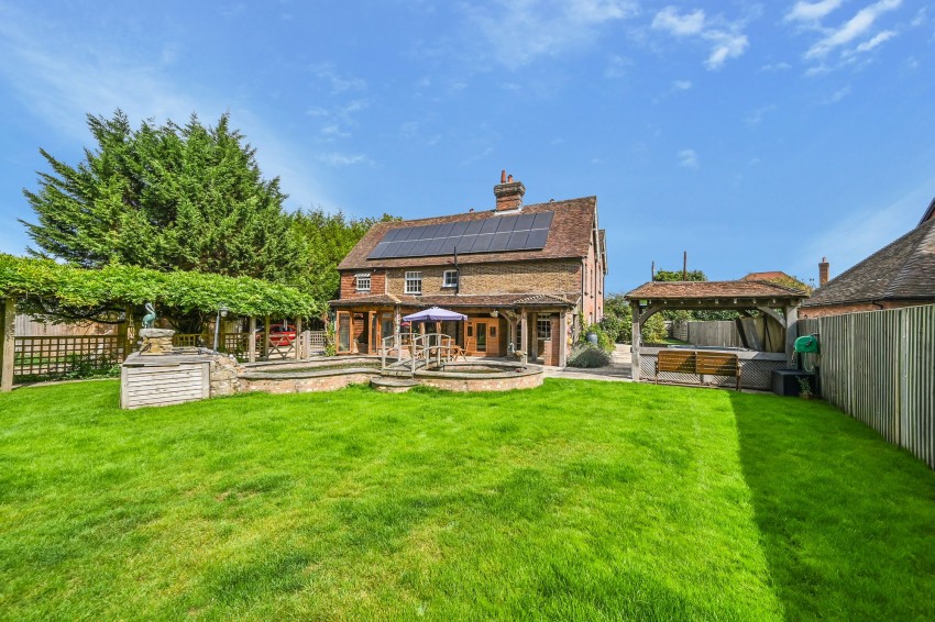 Images for Maidstone Road, Sutton Valence, ME17 EAID:4216876937 BID:70d66595-8873-4a77-aef9-15962f379483