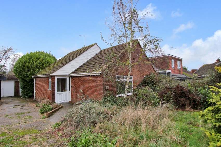 Images for Springfield Avenue, St. Michaels, TN30 EAID:4216876937 BID:70d66595-8873-4a77-aef9-15962f379483