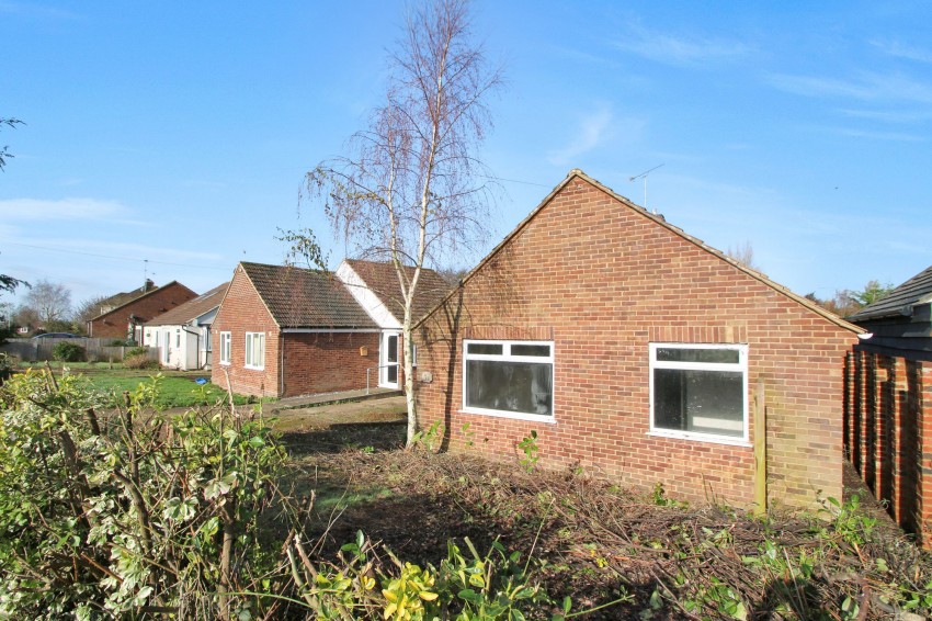 Images for Springfield Avenue, St. Michaels, TN30 EAID:4216876937 BID:70d66595-8873-4a77-aef9-15962f379483