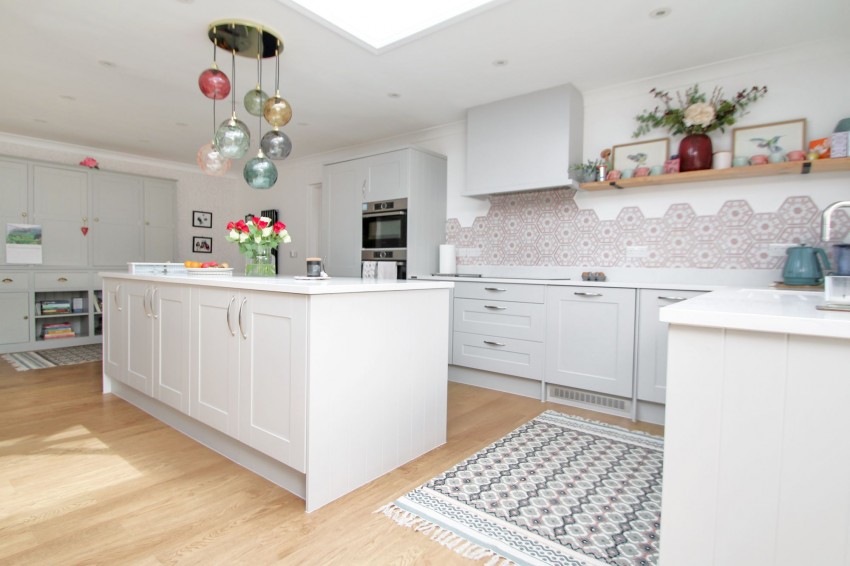Images for Sissinghurst Road, Biddenden, TN27 EAID:4216876937 BID:70d66595-8873-4a77-aef9-15962f379483