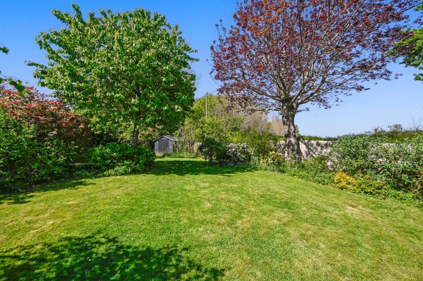 Images for Stone, Tenterden, TN30 EAID:4216876937 BID:0ad47bdb-e4d4-4b5e-b876-eed8ba4c2973