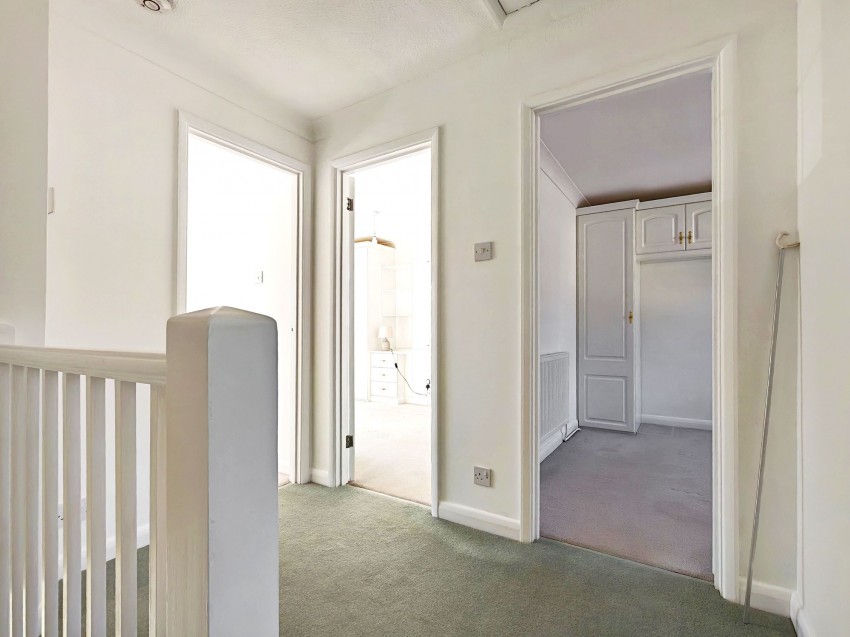 Images for North Salts, Rye, TN31 EAID:4216876937 BID:0ad47bdb-e4d4-4b5e-b876-eed8ba4c2973