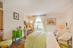 Images for Hylands Yard, Rye, TN31