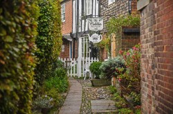 Images for Hylands Yard, Rye, TN31