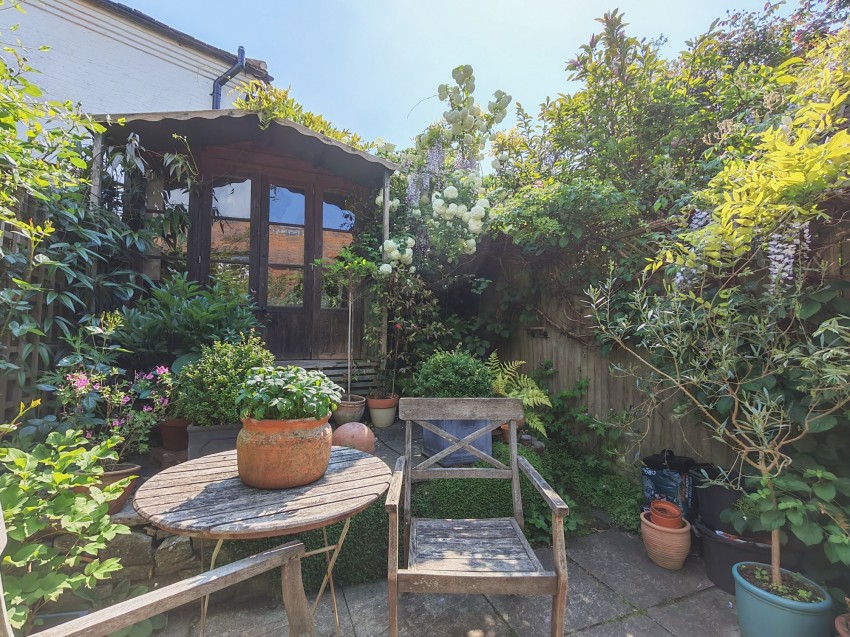Images for Hylands Yard, Rye, TN31 EAID:4216876937 BID:0ad47bdb-e4d4-4b5e-b876-eed8ba4c2973