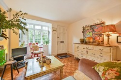 Images for Hylands Yard, Rye, TN31