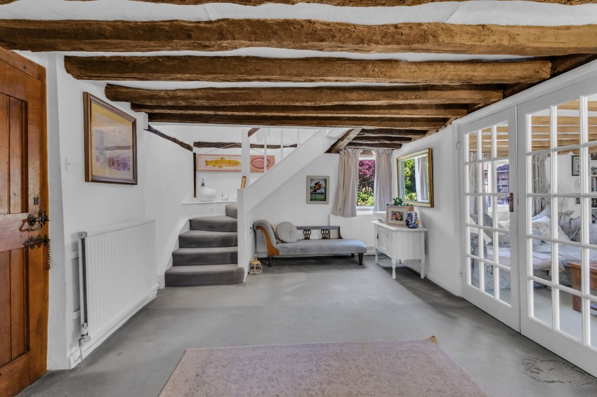 Images for High Street, Rolvenden, TN17 EAID:4216876937 BID:70d66595-8873-4a77-aef9-15962f379483
