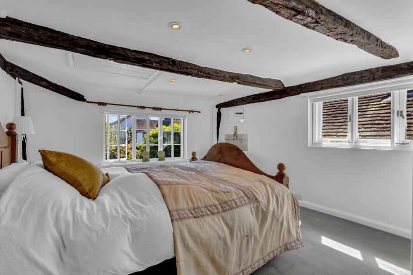 Images for High Street, Rolvenden, TN17 EAID:4216876937 BID:70d66595-8873-4a77-aef9-15962f379483