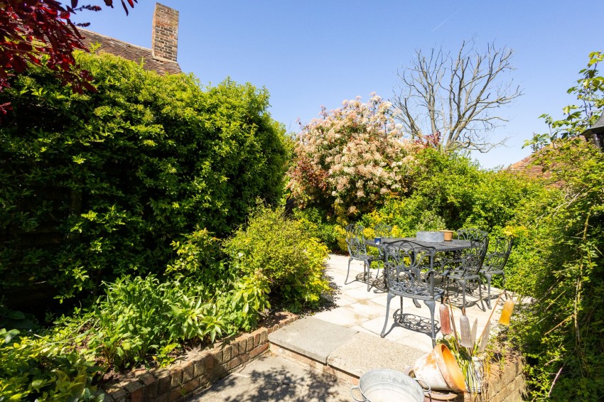 Images for High Street, Rolvenden, TN17 EAID:4216876937 BID:70d66595-8873-4a77-aef9-15962f379483