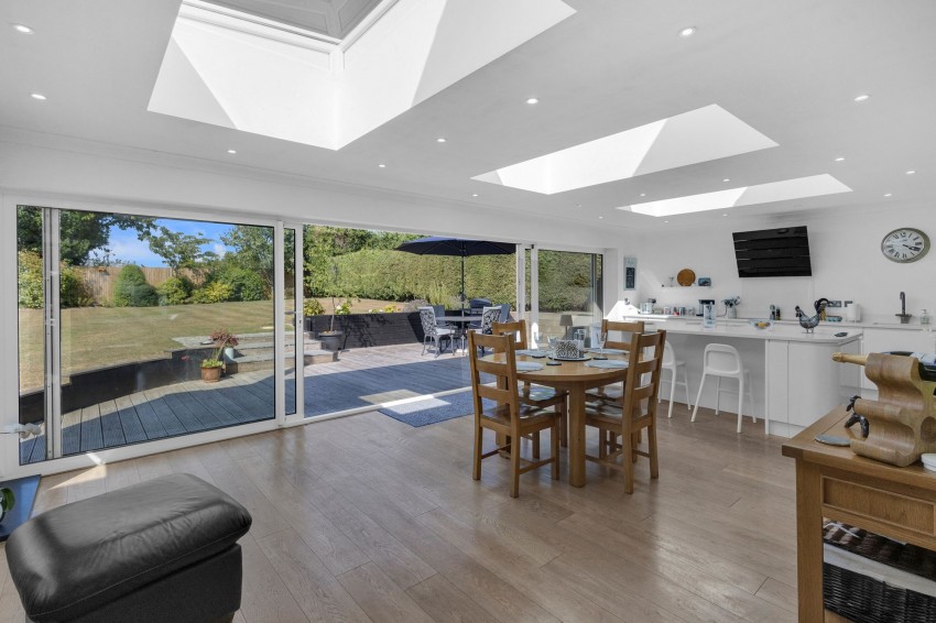 Images for Homewood Road, Tenterden, TN30 EAID:4216876937 BID:70d66595-8873-4a77-aef9-15962f379483