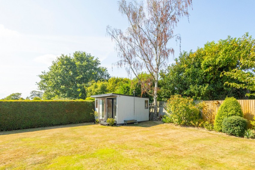 Images for Homewood Road, Tenterden, TN30 EAID:4216876937 BID:70d66595-8873-4a77-aef9-15962f379483